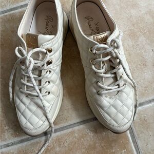 Rachel Zoe Off-White Quilted Sneakers size 11